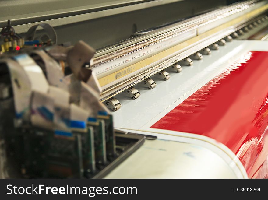Large format outdoor ink jet printer