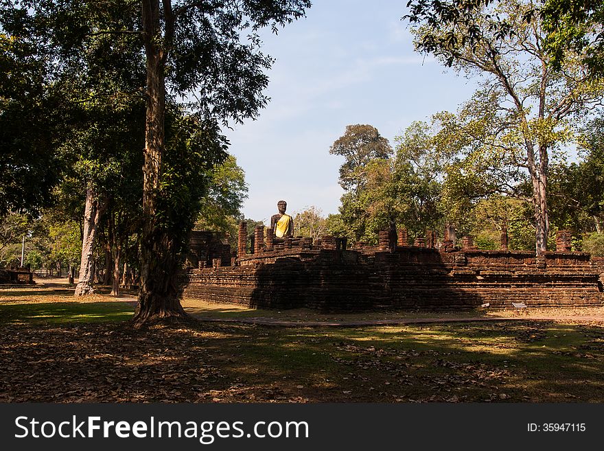 Ancient Buddha images in temple , Kamphaeng Phet. Ancient Buddha images in temple , Kamphaeng Phet