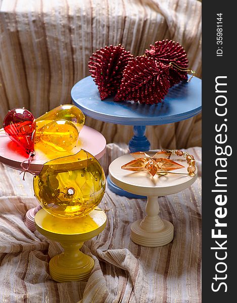 Winter tree ornaments on cake stands- foodie gift