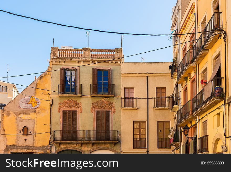 Picturesque view of old houses in Tarragona, Catalonia