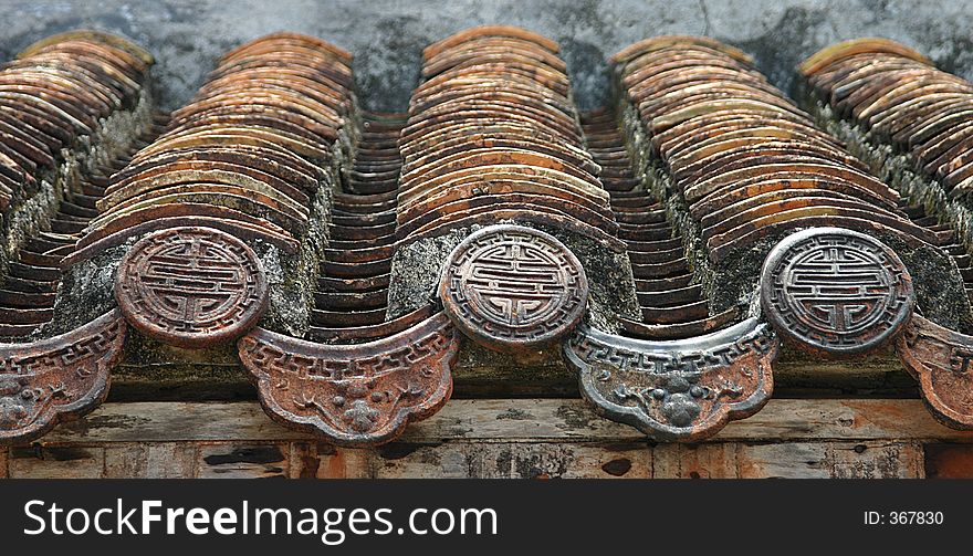 Details of an ancient chinese roof (Vietnam).