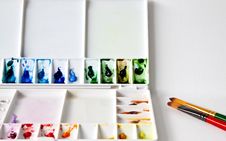 Paintbrush And Palette Royalty Free Stock Photos