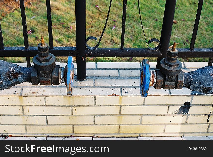 It is two opened water pipes.
See more my images at :) http://www.dreamstime.com/Eprom_info