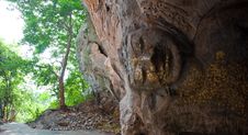 The Stucco Of Ancient Reclining Buddha At The Khao Ngu Cave In T Stock Images The Stucco Of Ancient Reclining Buddha At The Khao Ngu Cave In T Stock Images