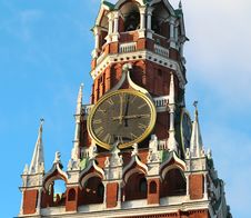 Clock On The Central Tower Of The Moscow Kremlin Royalty Free Stock Photos
