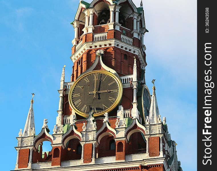 Beautiful clock on the central tower of the Moscow Kremlin