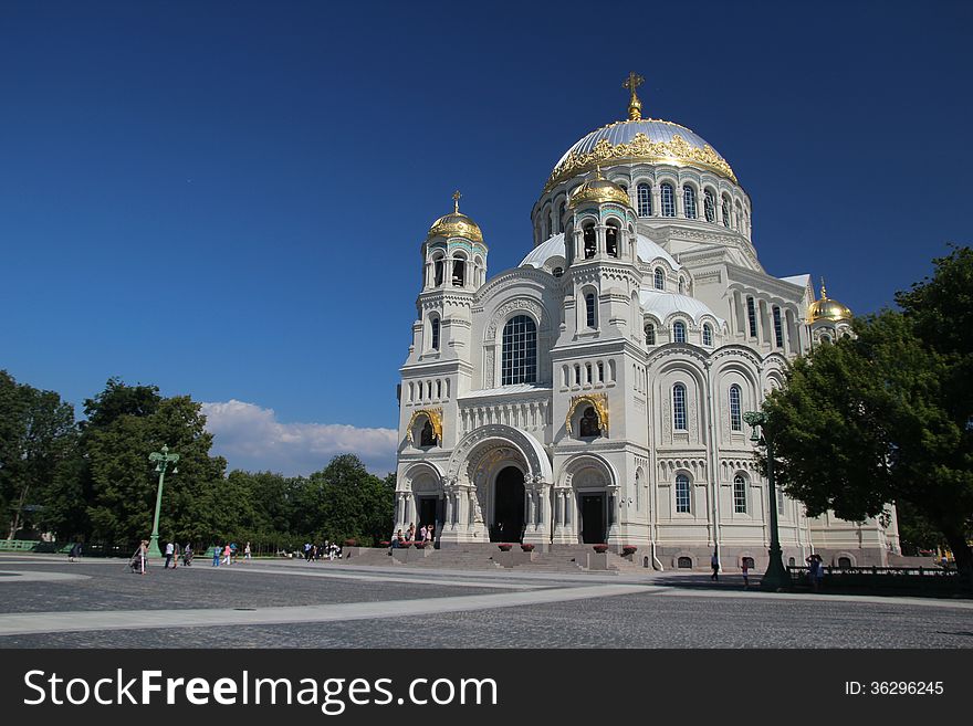 The Naval cathedral of Saint Nicholas in Kronstadt is a Russian Orthodox cathedral built in 1903–1913 as the main church of the Baltic Fleet and dedicated to all fallen seamen. The Naval cathedral of Saint Nicholas in Kronstadt is a Russian Orthodox cathedral built in 1903–1913 as the main church of the Baltic Fleet and dedicated to all fallen seamen.