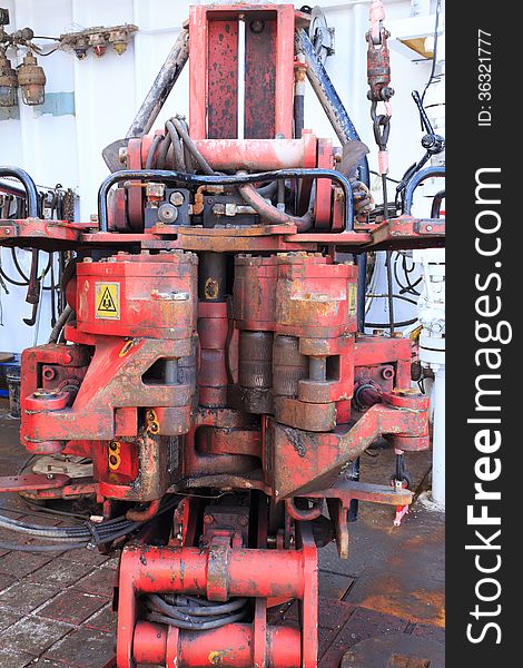 Old Iron Roughneck - Equipment For Making Tubular on Drilling Rig. Old Iron Roughneck - Equipment For Making Tubular on Drilling Rig