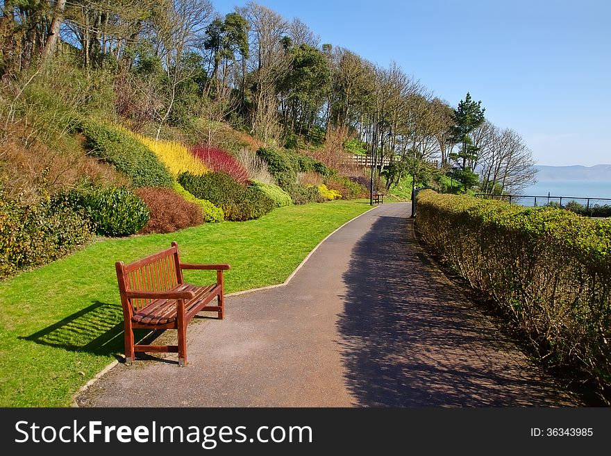 Langmoor-Lister Gardens â€¦ the bushes are showing early spring colours on the bushes. Langmoor-Lister Gardens â€¦ the bushes are showing early spring colours on the bushes.