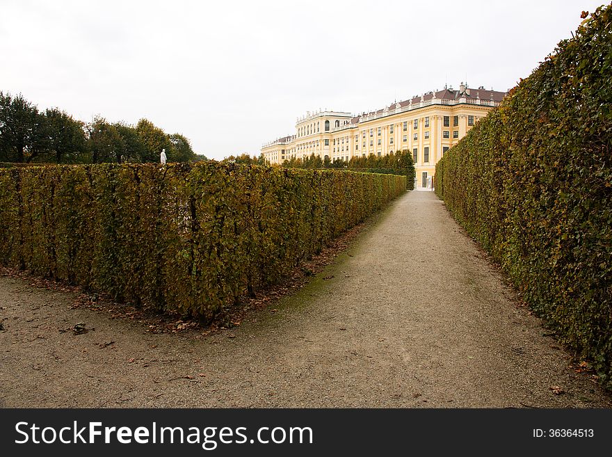 Schonbrunn palace in vienna austria