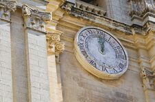 Large Clock On The Facade Of A Cathedral Royalty Free Stock Photos Large Clock On The Facade Of A Cathedral Royalty Free Stock Photos