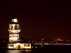Maiden S Tower At The Night In Istanbul, Turkey Royalty Free Stock Image