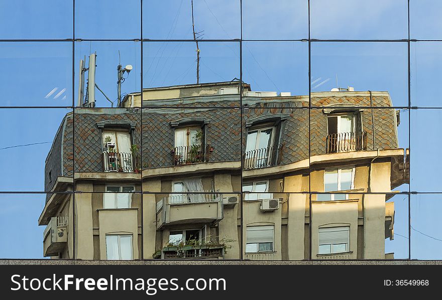 Apartments reflected in the facade of Bucharest Financial Plaza. Photo Taken: June 6, 2013. Apartments reflected in the facade of Bucharest Financial Plaza. Photo Taken: June 6, 2013