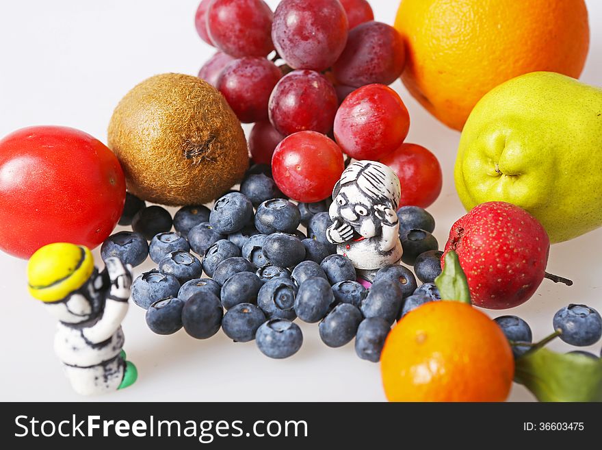 Fruits are put together, its bright color and good appetite. Fruits are put together, its bright color and good appetite.
