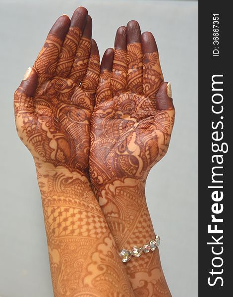 Indian Brides Hands With Henna