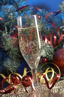 Glass With Champagne Royalty Free Stock Photos Glass With Champagne Royalty Free Stock Photos