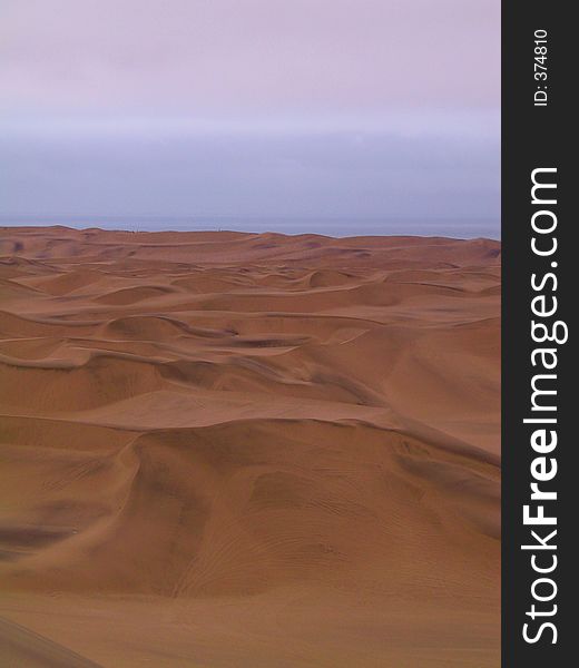 Morning on the Namib dunes