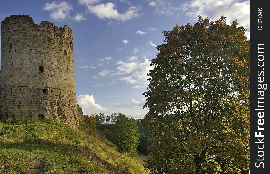 Castle And Fall Beginning