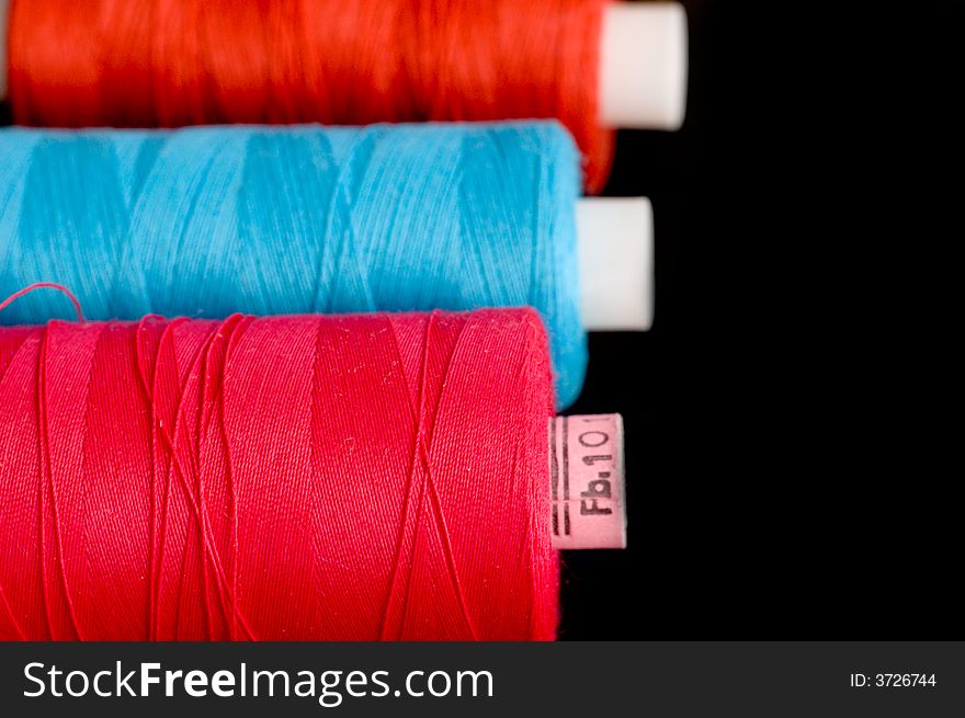 Thread spools