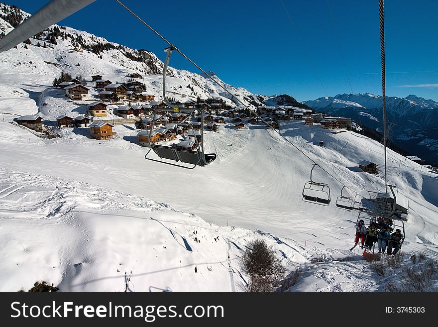 Ski sceninc image in Swiss Alps