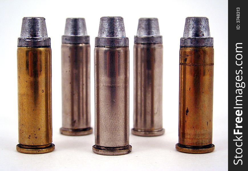 Five bullets in a form in front of a white background.