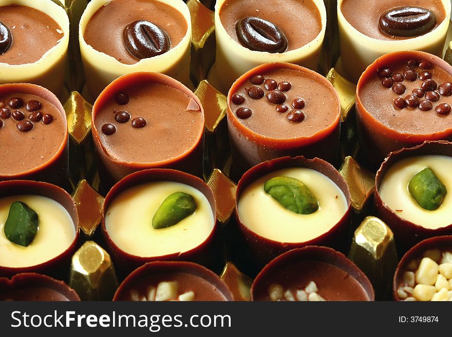 Chocolate Cups