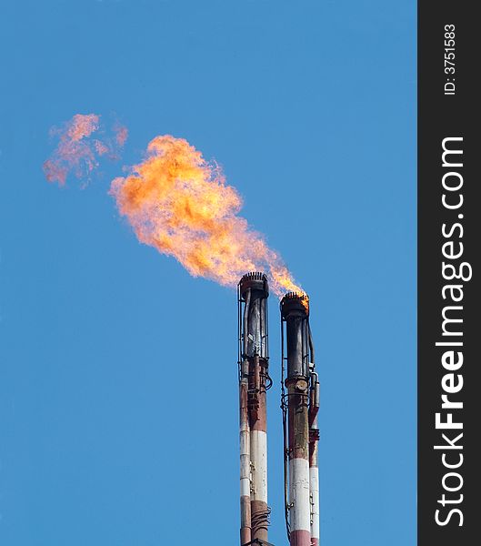 Fire of a petrochemical activity. Fire of a petrochemical activity