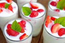 Yogurt With Strawberry Royalty Free Stock Image
