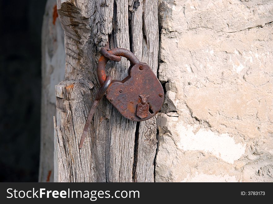 Rust lock of the old building