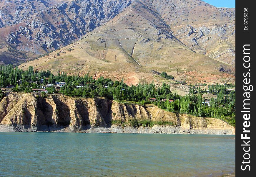 Bank of Charvak lake near Brichmulla village. Bank of Charvak lake near Brichmulla village.