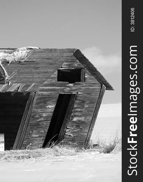 Old shed ready to fall over. Old shed ready to fall over.