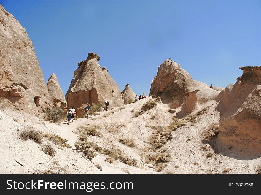 Image of a tour group hiking in cappadocia -Turkey
