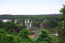 Iguassu (Iguazu; Iguaçu) Falls - Large Waterfalls Royalty Free Stock Photo Iguassu (Iguazu; Iguaçu) Falls - Large Waterfalls Royalty Free Stock Photo