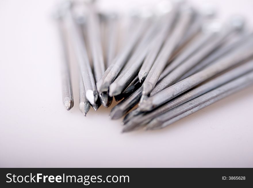 Silver nails zoom with pointed edge