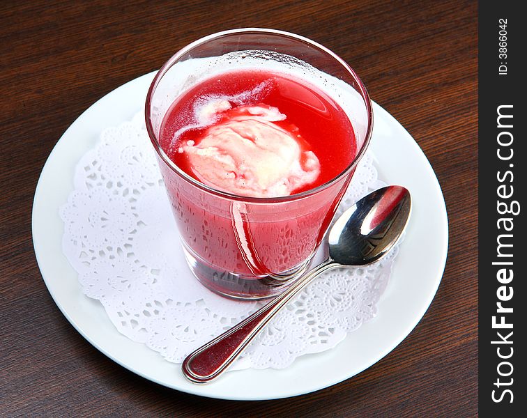 Cherry kissel (mousse) with vanilla ice-cream