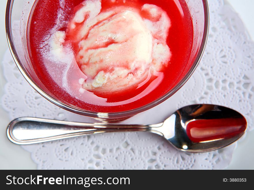 Cherry kissel (mousse) with vanilla ice-cream