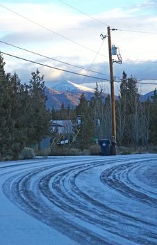 Road And Mountain Royalty Free Stock Image Road And Mountain Royalty Free Stock Image