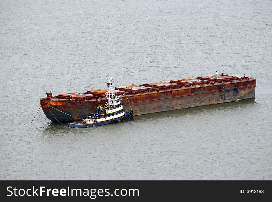 Tugboat and barge in the Hudson river