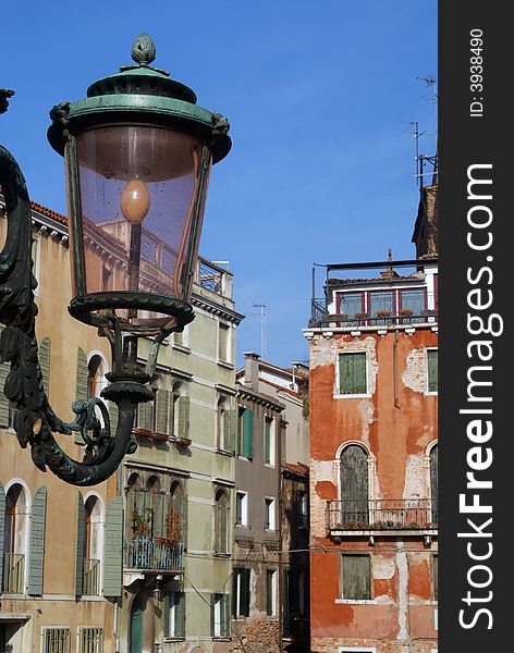 Venetian architecture showing street lamp and building craftsmanship