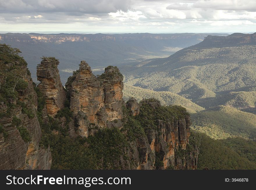 Katoomba Australia - Three Sisters mountain formation. Katoomba Australia - Three Sisters mountain formation