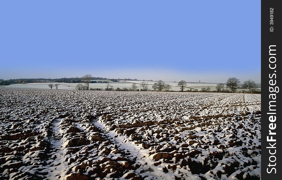 Warwickshire farmland covered in snow, in the winter. Warwickshire farmland covered in snow, in the winter.