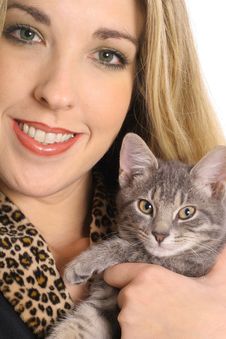 Gorgeous Girl With Kitten Royalty Free Stock Photography