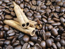 Coffee Beans And Cinnamon Royalty Free Stock Image Coffee Beans And Cinnamon Royalty Free Stock Image