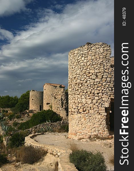 Landmark turrets found in southern Spain