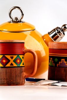 Tea Pot With Handmade Mugs Royalty Free Stock Image Tea Pot With Handmade Mugs Royalty Free Stock Image