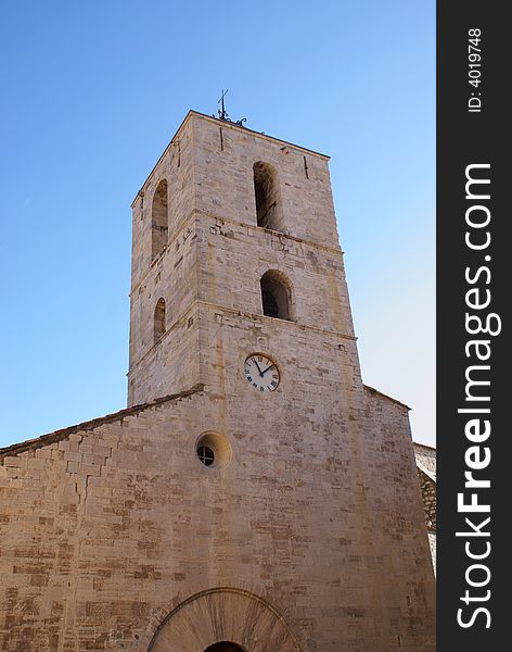 Old church from middle age in the city of Hyeres. (French Riviera). Old church from middle age in the city of Hyeres. (French Riviera)