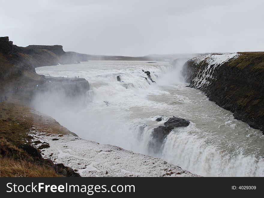 This is a fantastic view of the magnificent waterfall at Gulfoss, Iceland. This is a fantastic view of the magnificent waterfall at Gulfoss, Iceland.