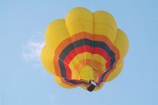 Yellow Hot-air Balloon Stock Photography Yellow Hot-air Balloon Stock Photography