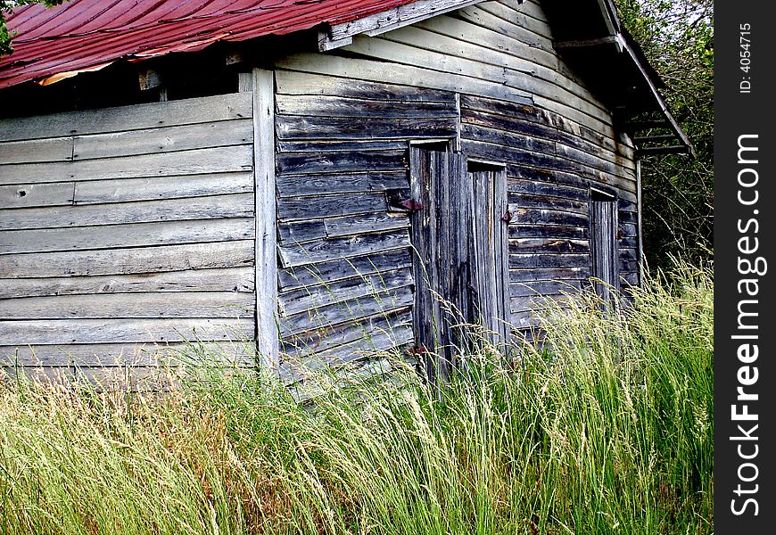 Red and tin roofed barn is a main stay in the south. I'm not sure what the appeal is for me, but I love to photograph them. Red and tin roofed barn is a main stay in the south. I'm not sure what the appeal is for me, but I love to photograph them.