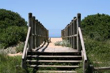 Walkway To The Beach Royalty Free Stock Images Walkway To The Beach Royalty Free Stock Images